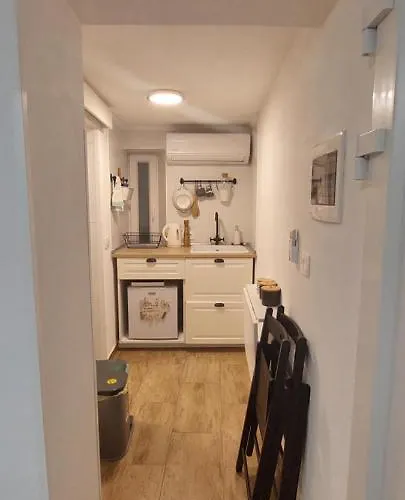 Pocket Dell' Acqua 公寓